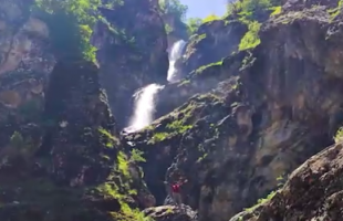 مجموعه آبشار های هشت گانه مالیموس منطقه کانی زرد سردشت