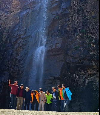 گزارشی از آبشار رزگه در منطقه آلان سردشت